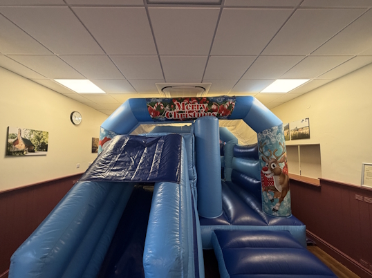 Bounce, Jump N Slide (Chrismas)