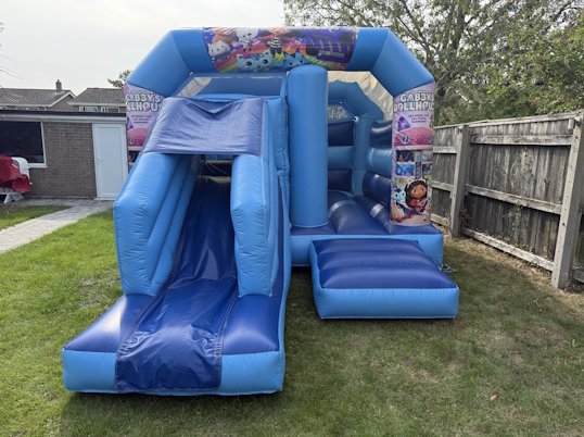 Bounce, Jump N Slide (Gabby's Dollhouse)