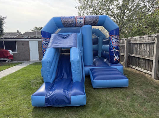 Bounce, Jump N Slide (ITFC)