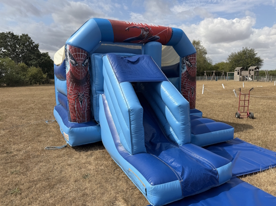 Bounce, Jump N Slide (Spiderman)