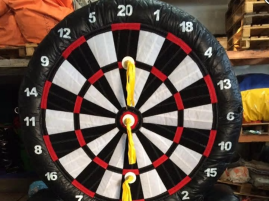 Giant Darts