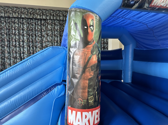 Party Fun N Slide (Marvel)